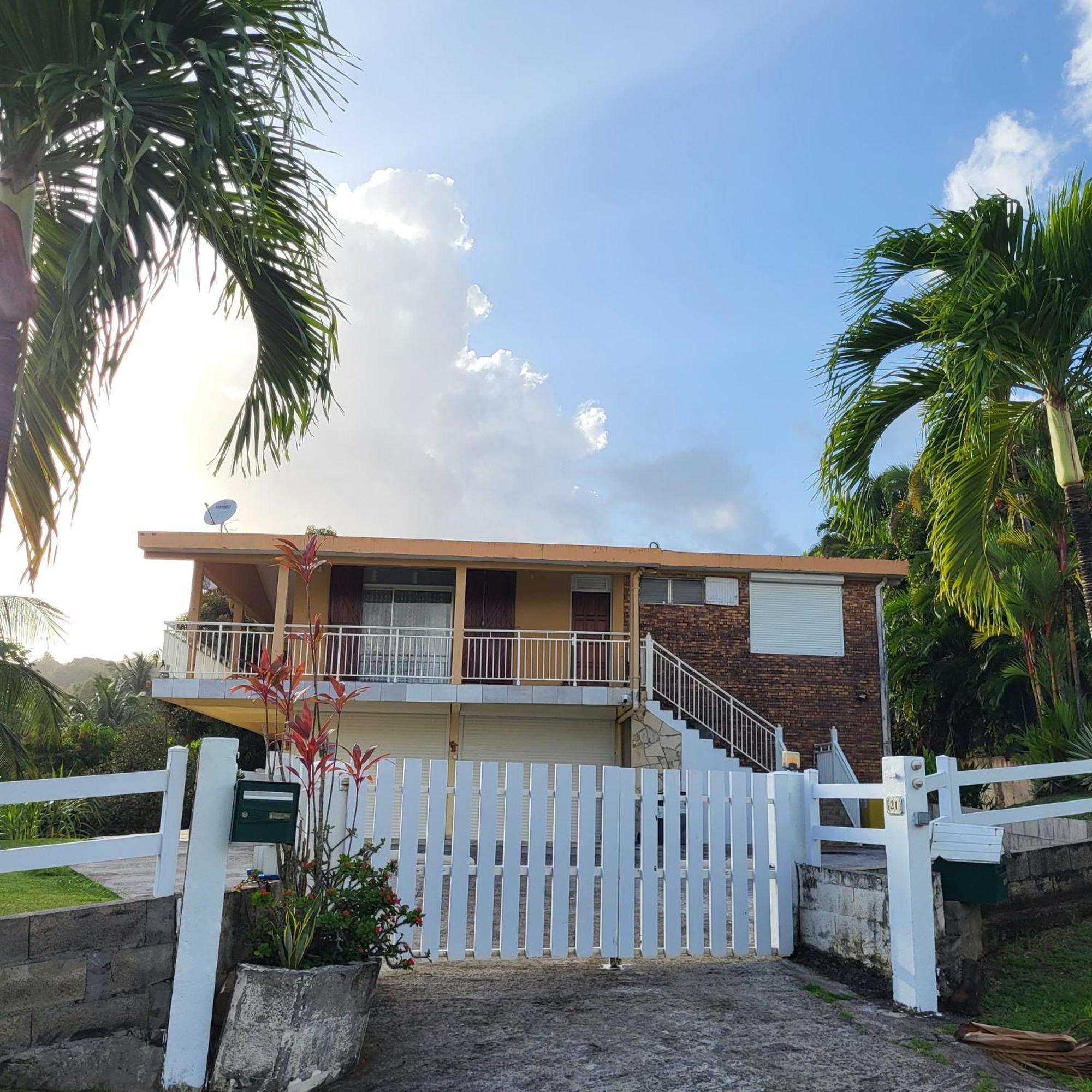 La Bourgeoisie Creole Apartment Grande Savane Luaran gambar